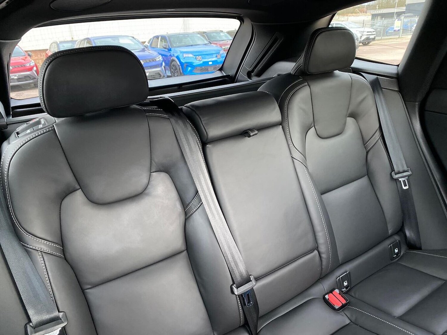 Used Volvo XC60 2025 for sale - 77522144: Photo 16