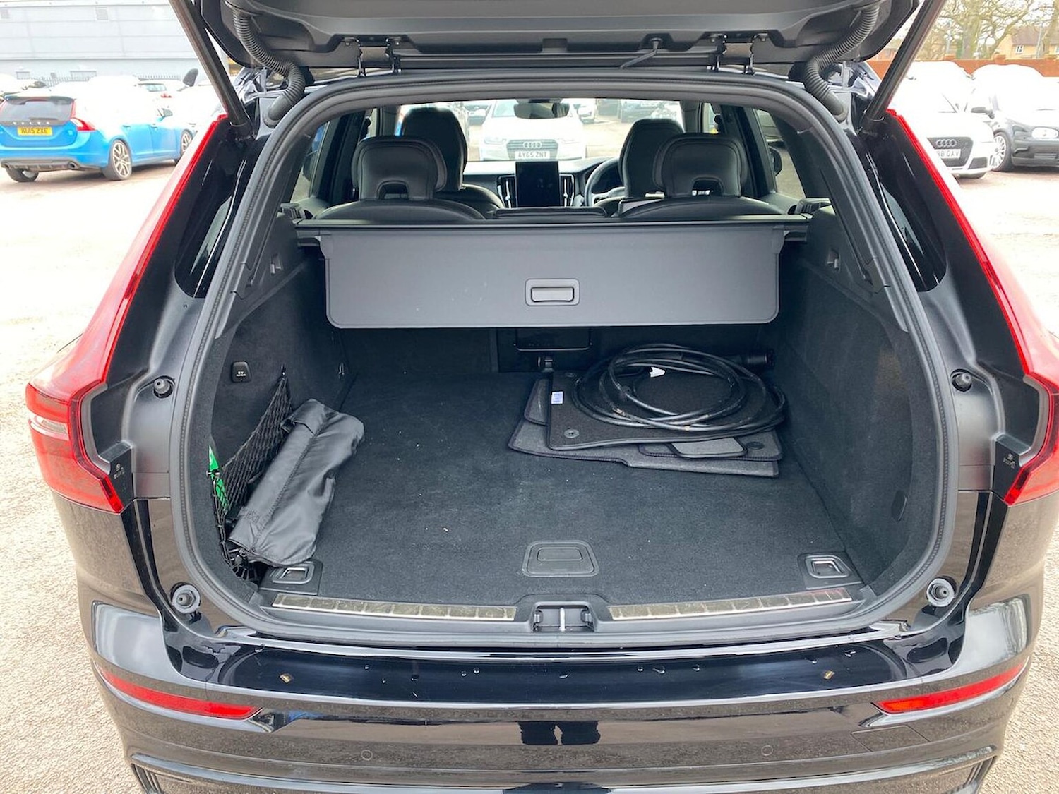 Used Volvo XC60 2025 for sale - 77522144: Photo 17