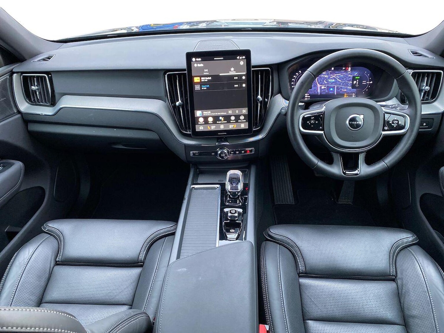 Used Volvo XC60 2025 for sale - 77522144: Photo 8