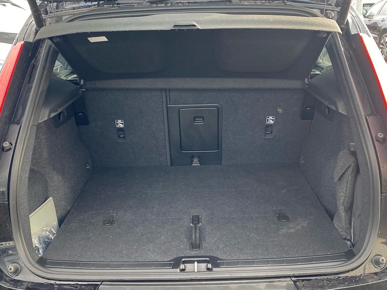 Used Volvo XC40 2024 for sale - 78218669: Photo 19