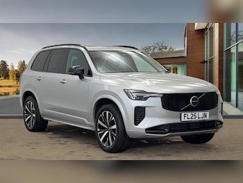 2025 - 2.0 T8 PHEV Plus Dark 5dr AWD Geartronic