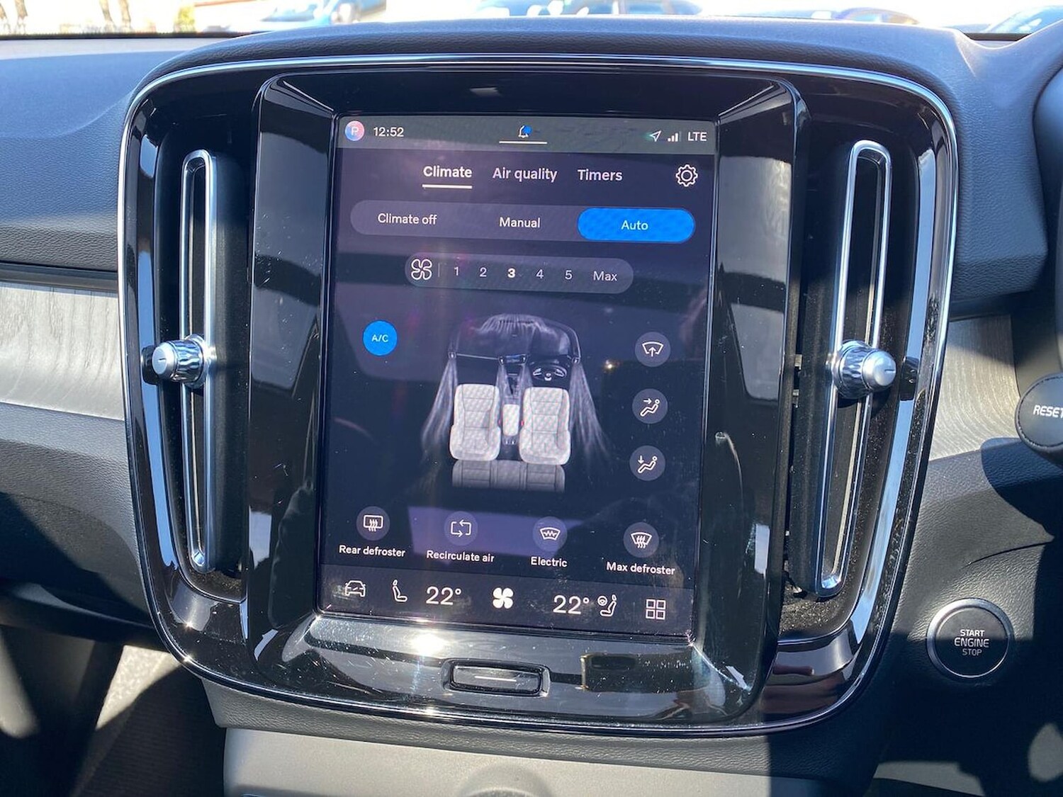 Used Volvo XC40 2024 for sale - 78193970: Photo 14