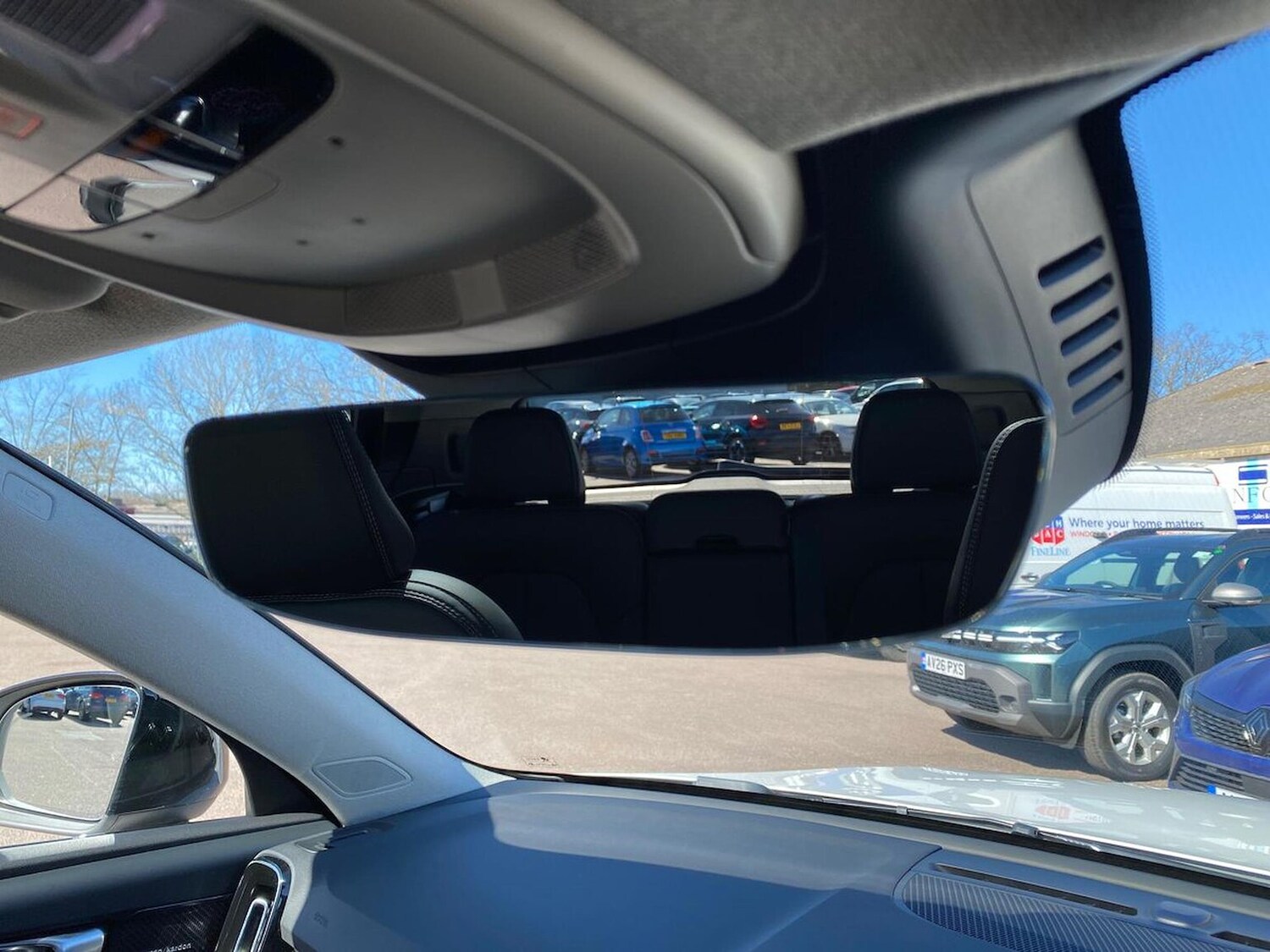 Used Volvo XC40 2024 for sale - 78193970: Photo 16