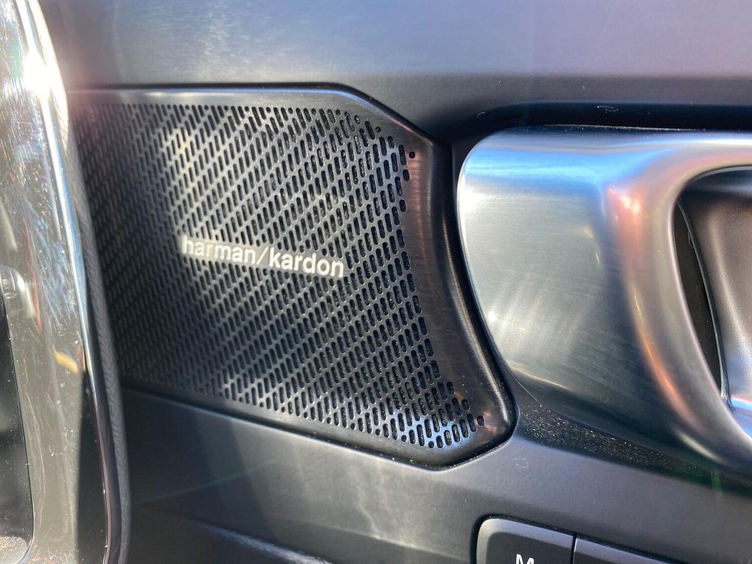 Used Volvo XC40 2024 for sale - 78193970: Photo 33