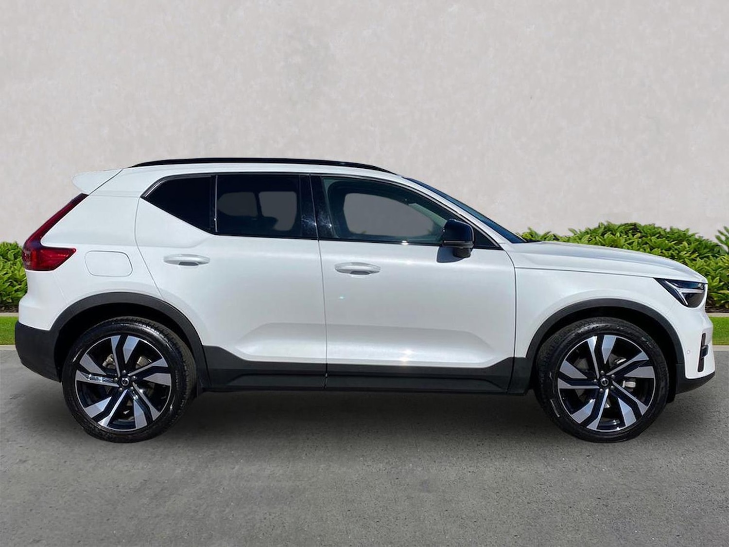 Used Volvo XC40 2024 for sale - 78193970: Photo 5