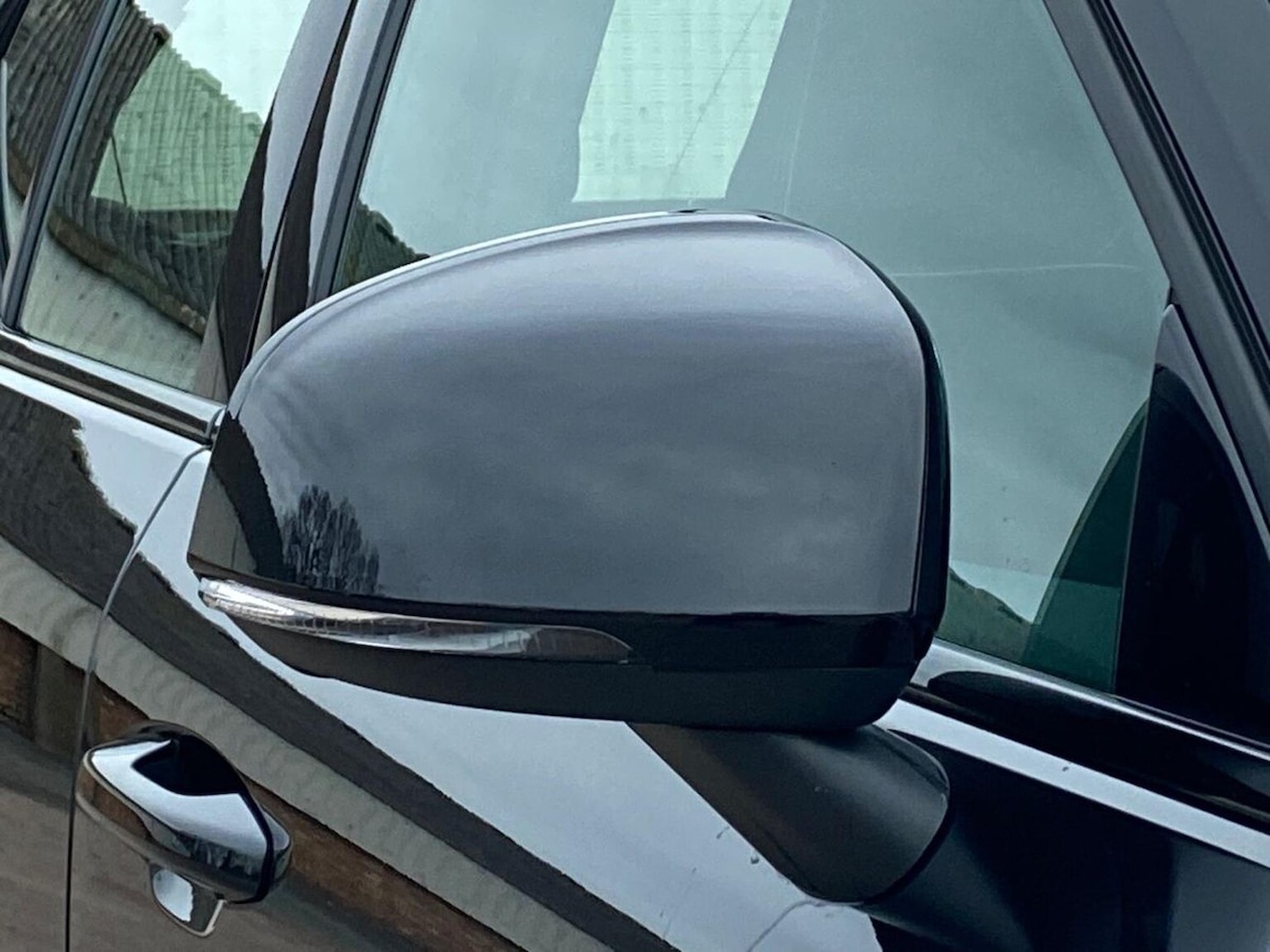 Used Volvo XC40 2024 for sale - 76497307: Photo 39