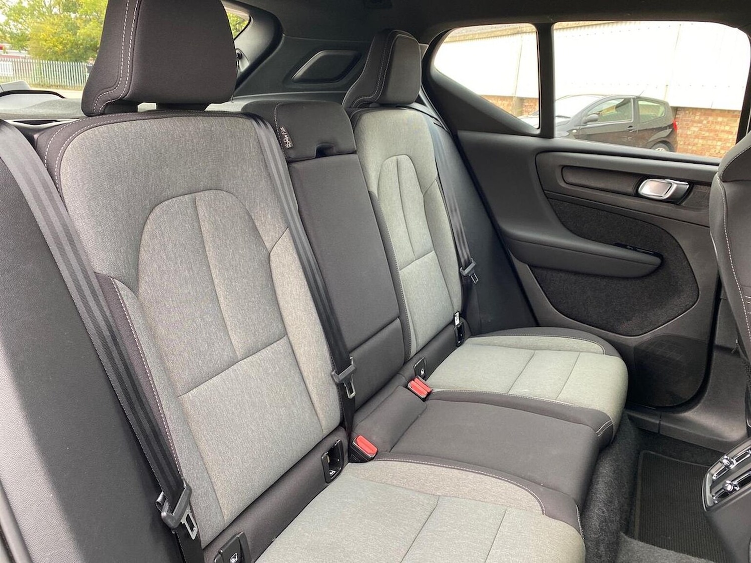 Used Volvo XC40 2023 for sale - 76164959: Photo 16