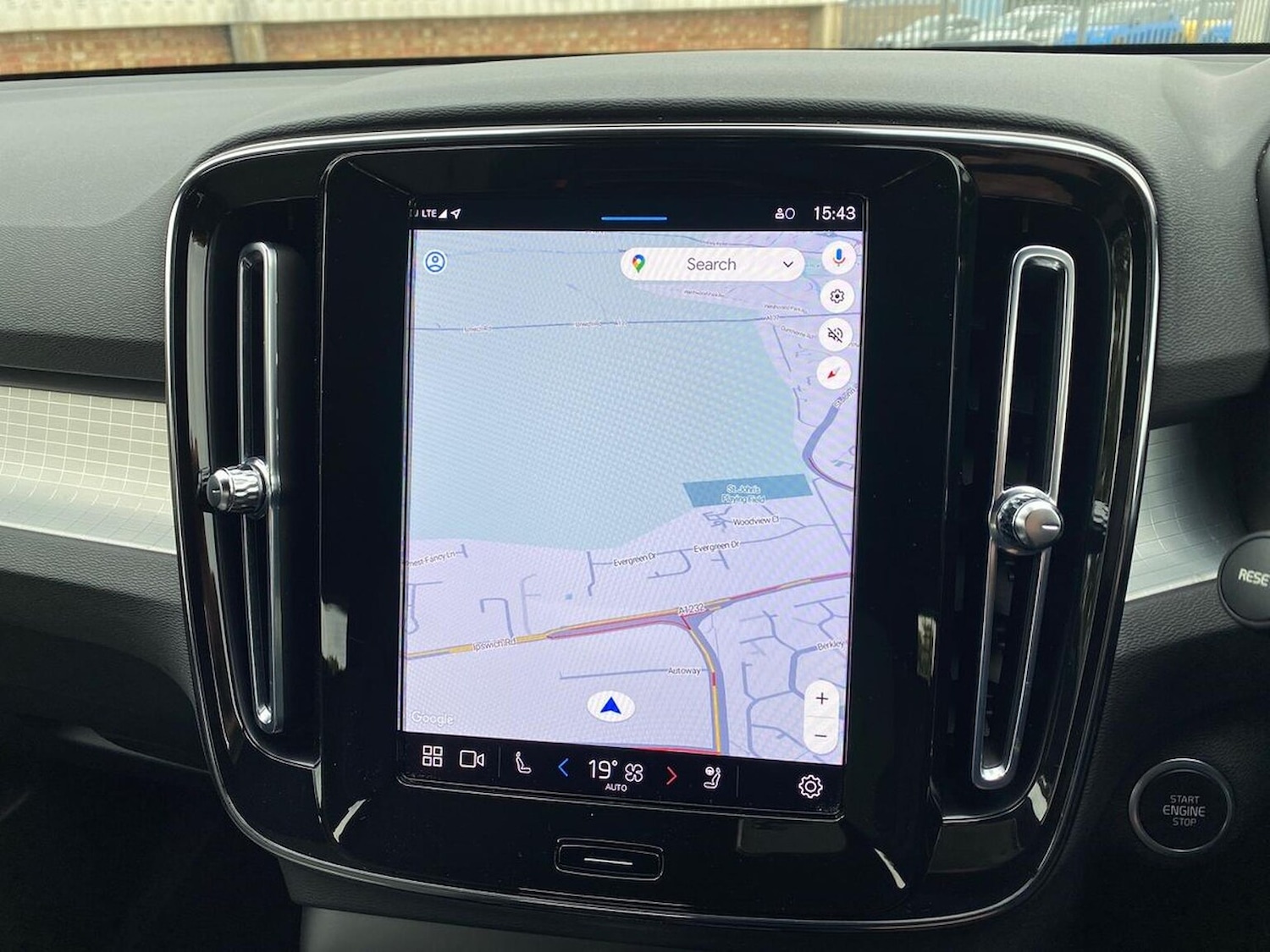 Used Volvo XC40 2023 for sale - 76164959: Photo 24