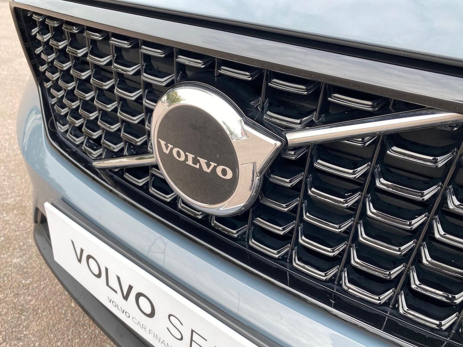 Used Volvo XC40 2023 for sale - 76164959: Photo 32