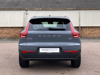 Used Volvo XC40 2023 for sale - 76164959: Photo 4