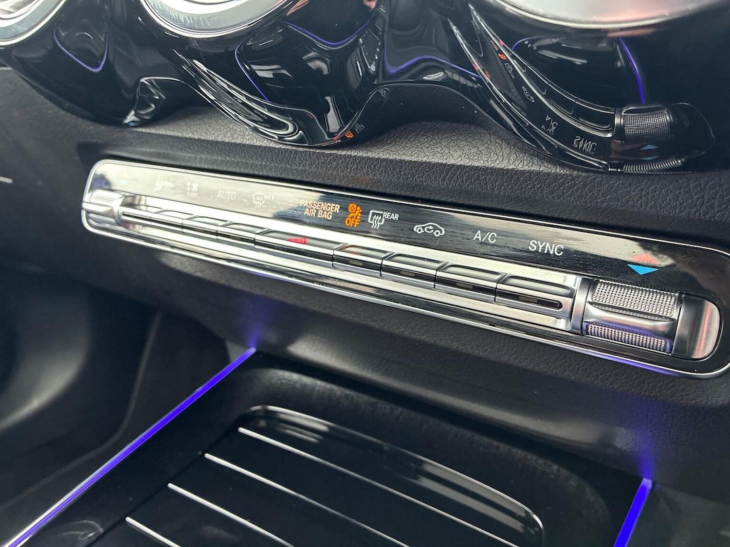 Used Mercedes-Benz GLB 2021 for sale - 78194021: Photo 22