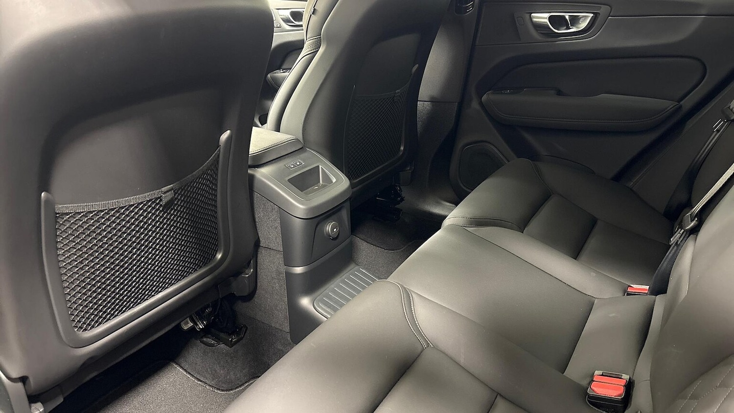 Used Volvo XC60 2025 for sale - 77639342: Photo 16