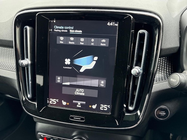 Used Volvo XC40 2022 for sale - 76287295: Photo 12