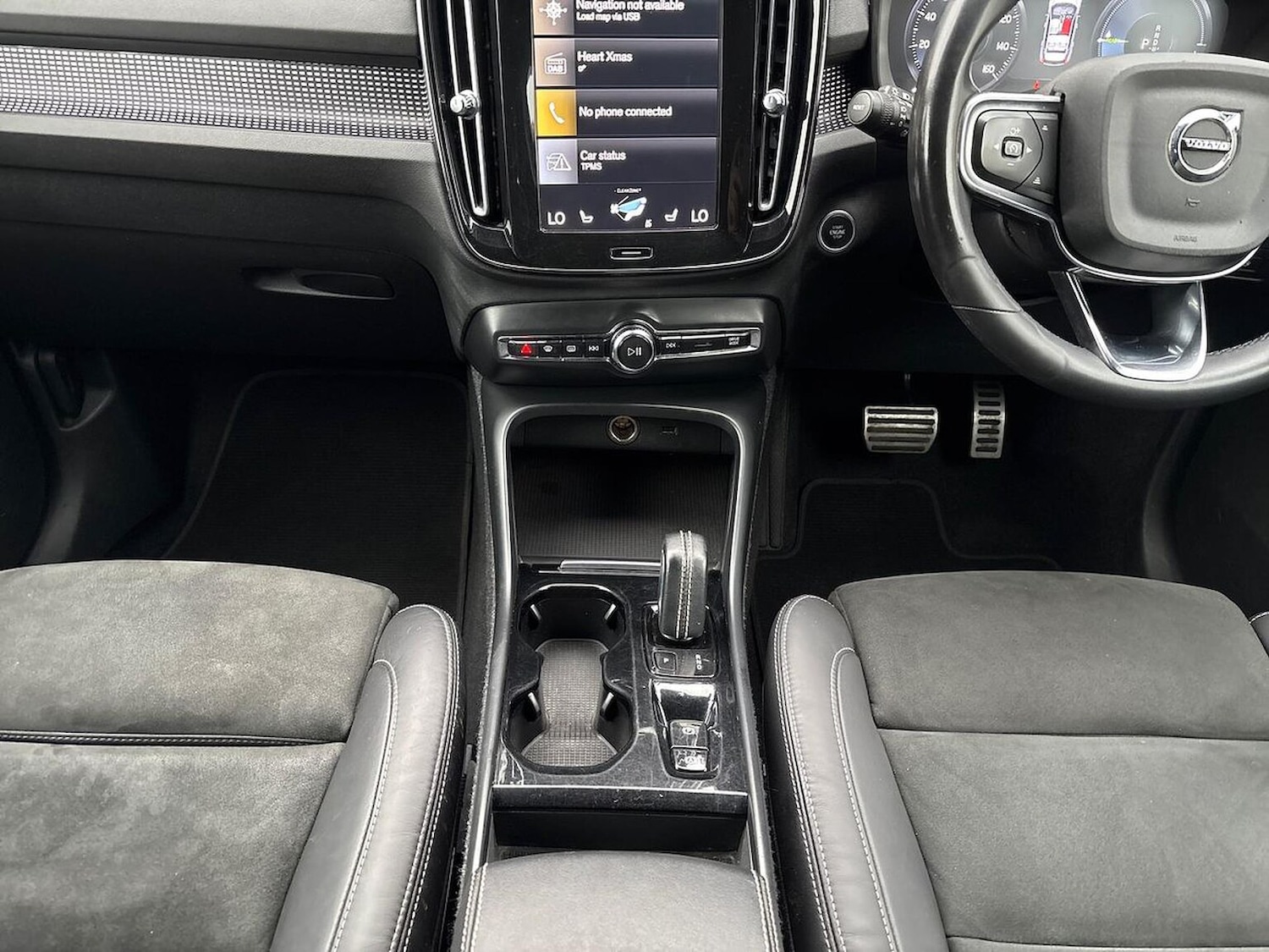 Used Volvo XC40 2022 for sale - 76287295: Photo 13