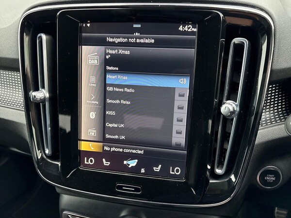 Used Volvo XC40 2022 for sale - 76287295: Photo 24