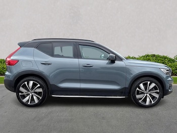 Used Volvo XC40 2022 for sale - 76287295: Photo