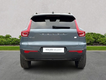 Used Volvo XC40 2022 for sale - 76287295: Photo
