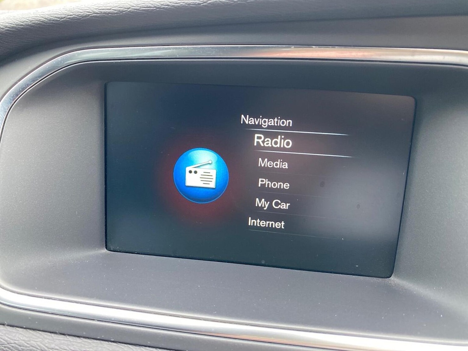 Used Volvo V40 2014 for sale - 76236959: Photo 11