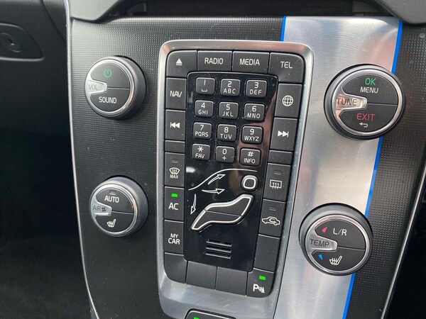 Used Volvo V40 2014 for sale - 76236959: Photo 12