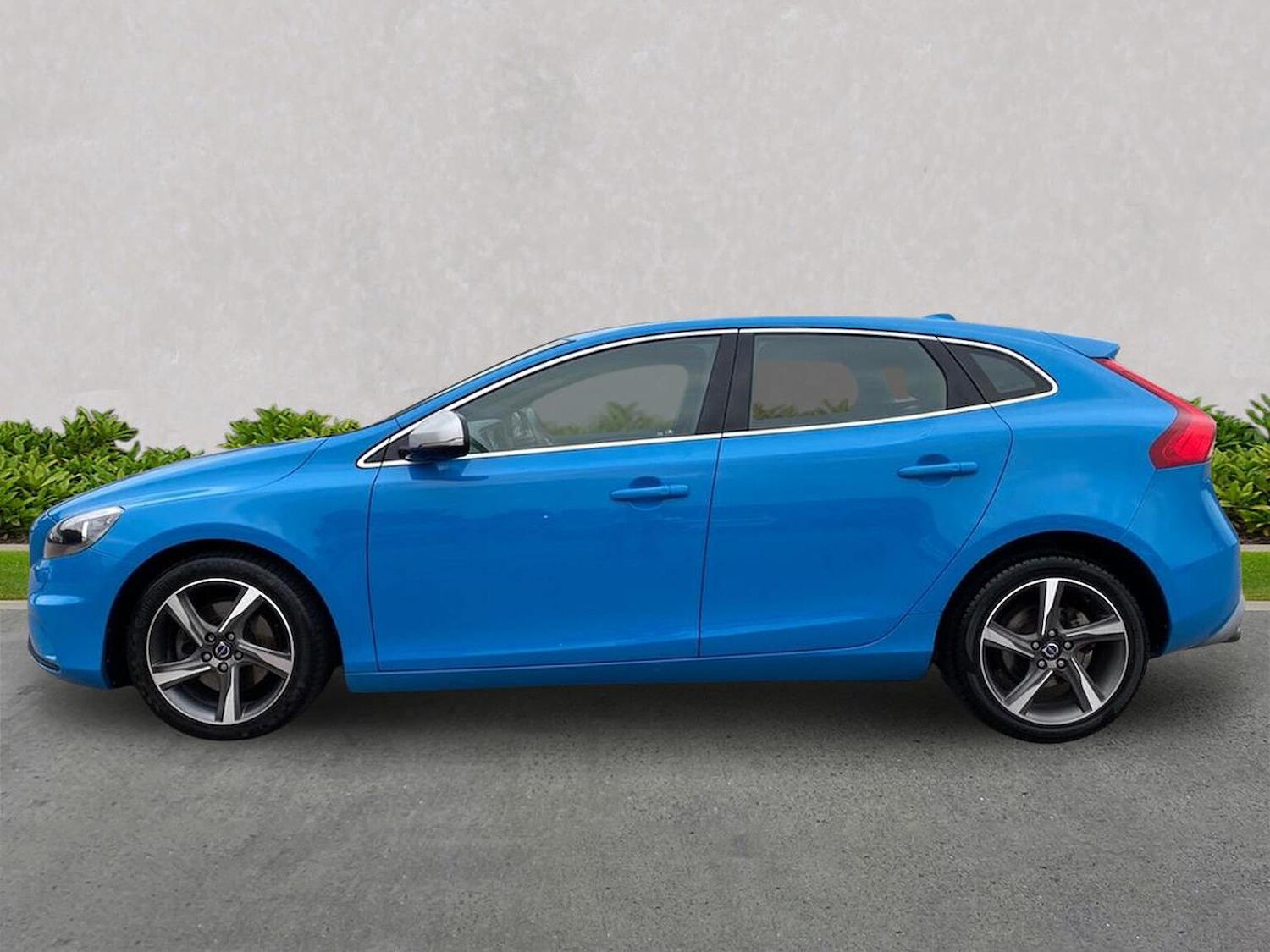 Used Volvo V40 2014 for sale - 76236959: Photo 19