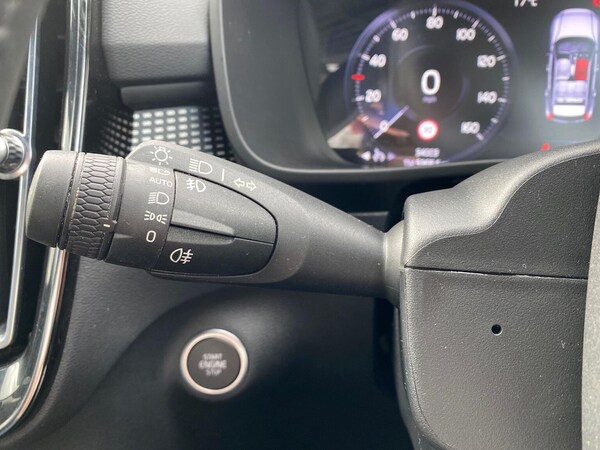 Used Volvo XC40 2022 for sale - 76194459: Photo 29