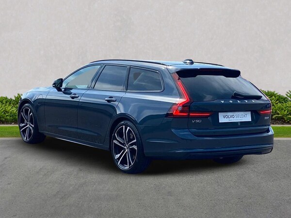 Used Volvo V90 2025 for sale - 75505390: Photo 2