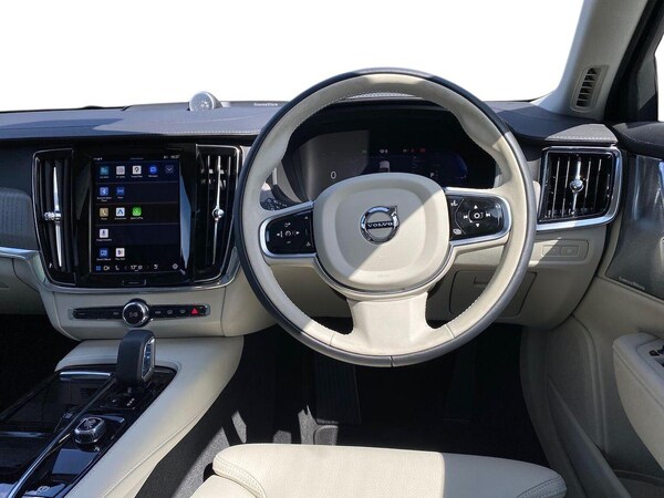 Used Volvo V90 2025 for sale - 75505390: Photo 9