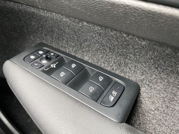 Used Volvo XC40 2024 for sale - 76236962: Photo 21