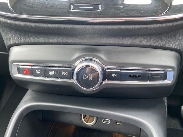 Used Volvo XC40 2024 for sale - 76236962: Photo 22