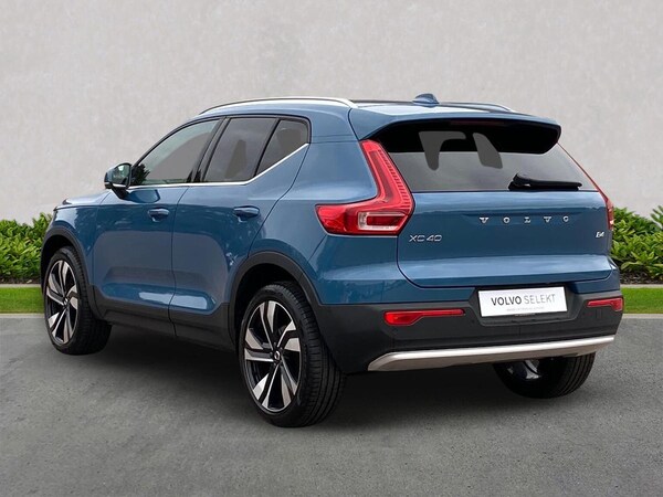 Used Volvo XC40 2024 for sale - 76236962: Photo 2