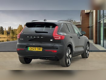 Used Volvo XC40 2023 for sale - 75956913: Photo