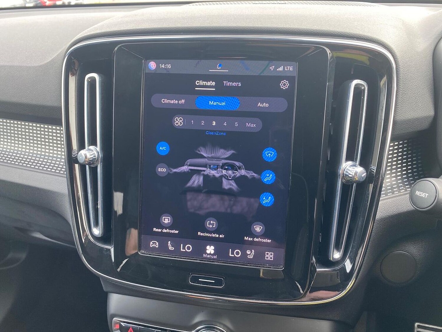 Used Volvo XC40 2022 for sale - 78194075: Photo 12