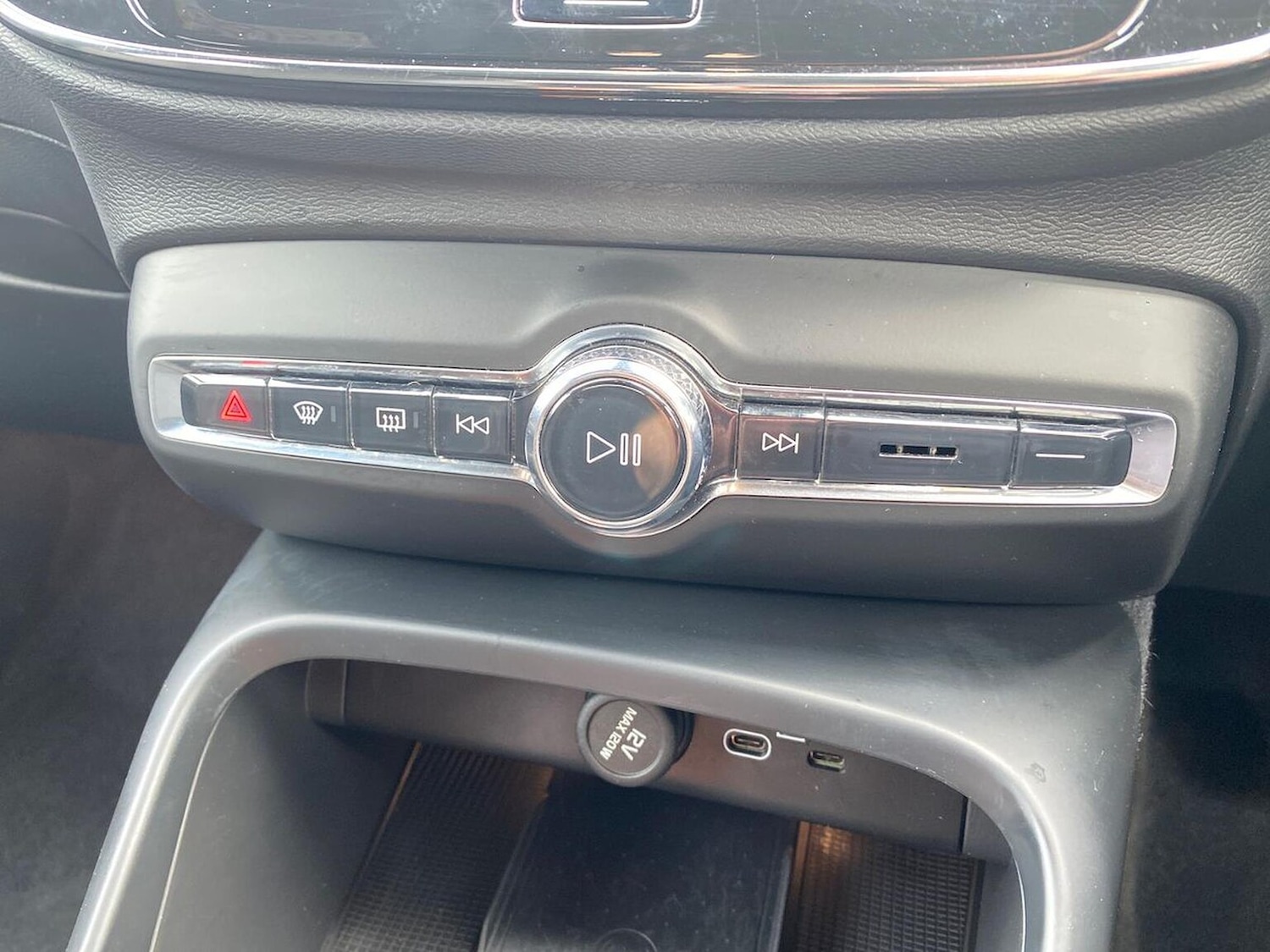 Used Volvo XC40 2022 for sale - 78194075: Photo 22