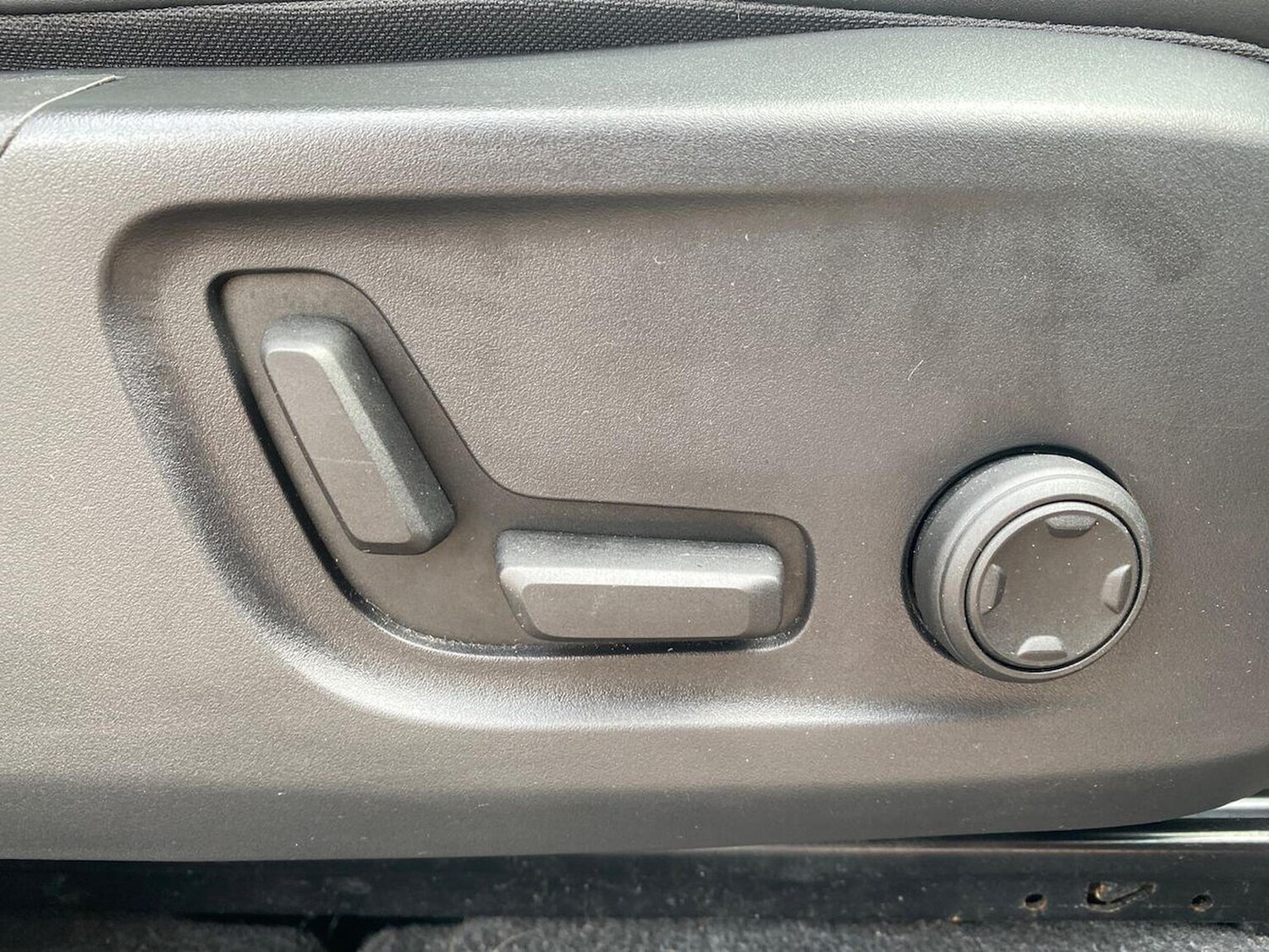 Used Volvo XC40 2022 for sale - 78194075: Photo 30