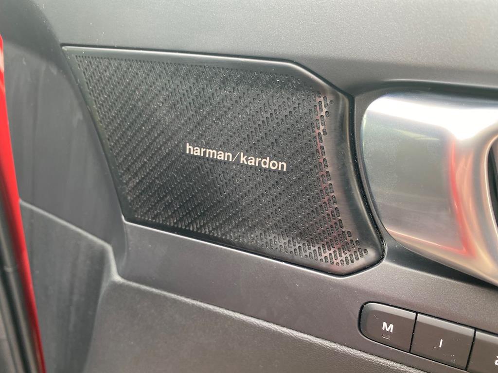 Used Volvo XC40 2022 for sale - 78194075: Photo 31