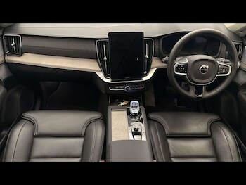 Used Volvo XC90 2025 for sale - 79283429: Photo