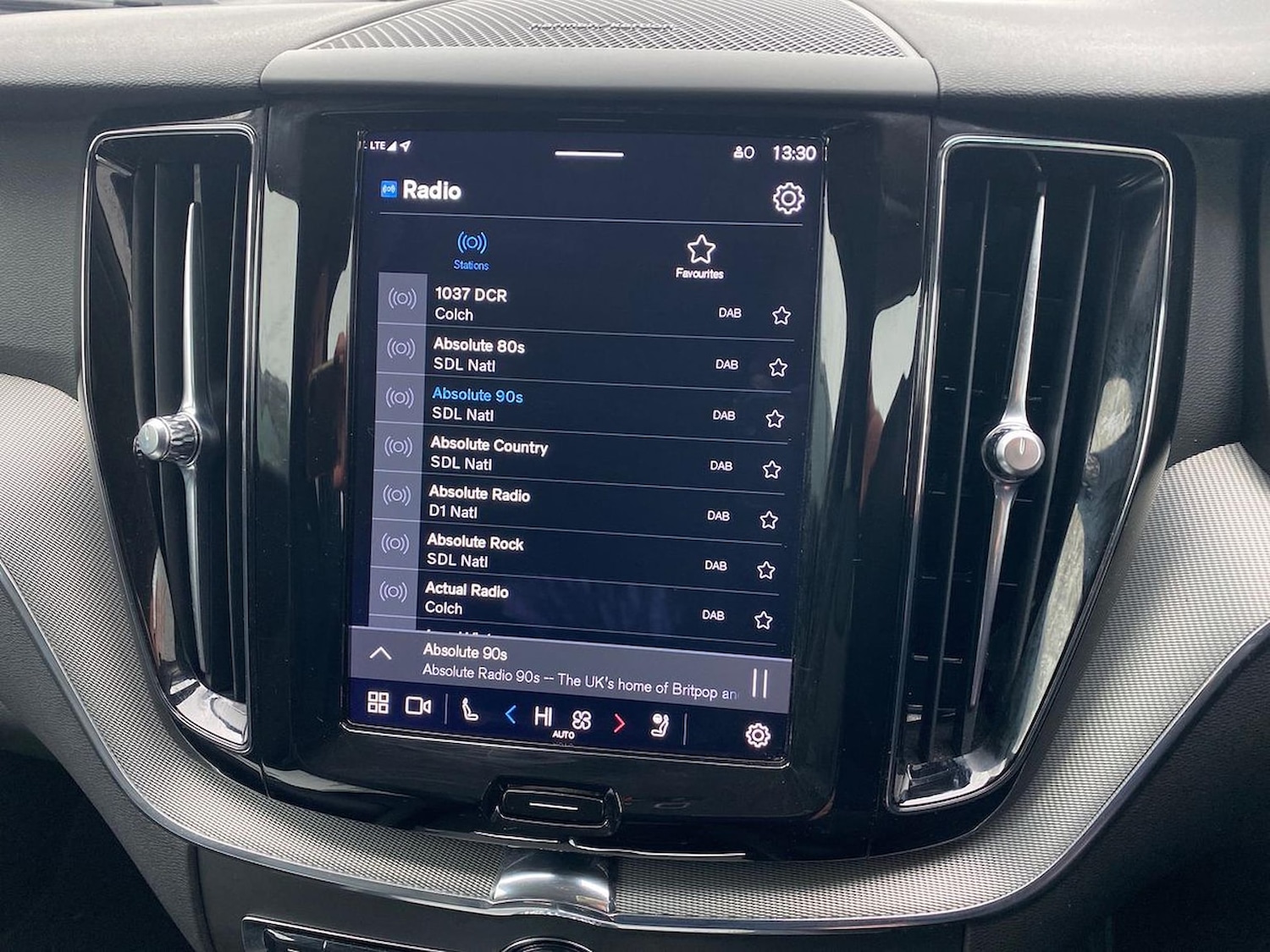 Used Volvo XC60 2023 for sale - 77973964: Photo 25