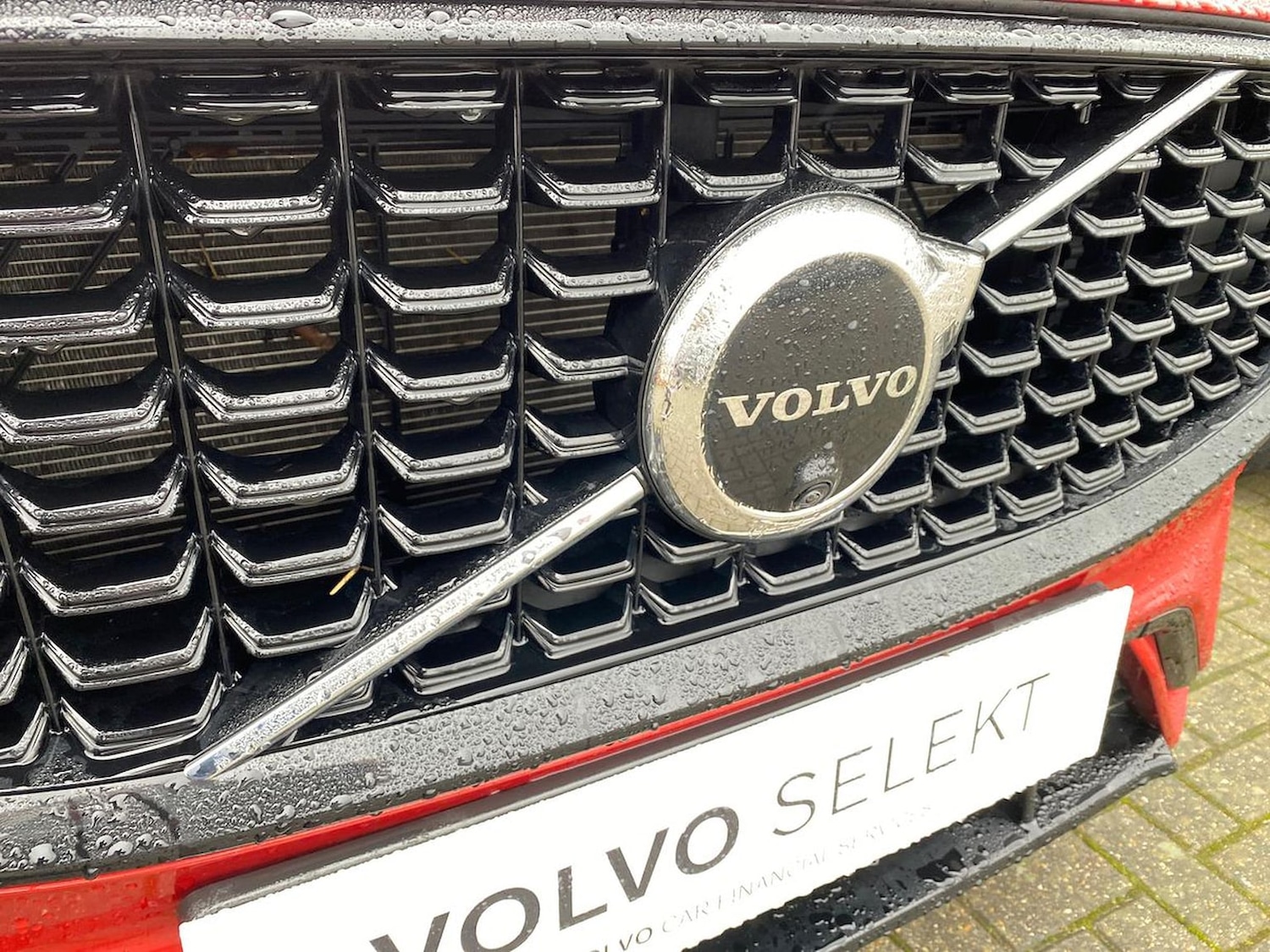 Used Volvo XC60 2023 for sale - 77973964: Photo 33