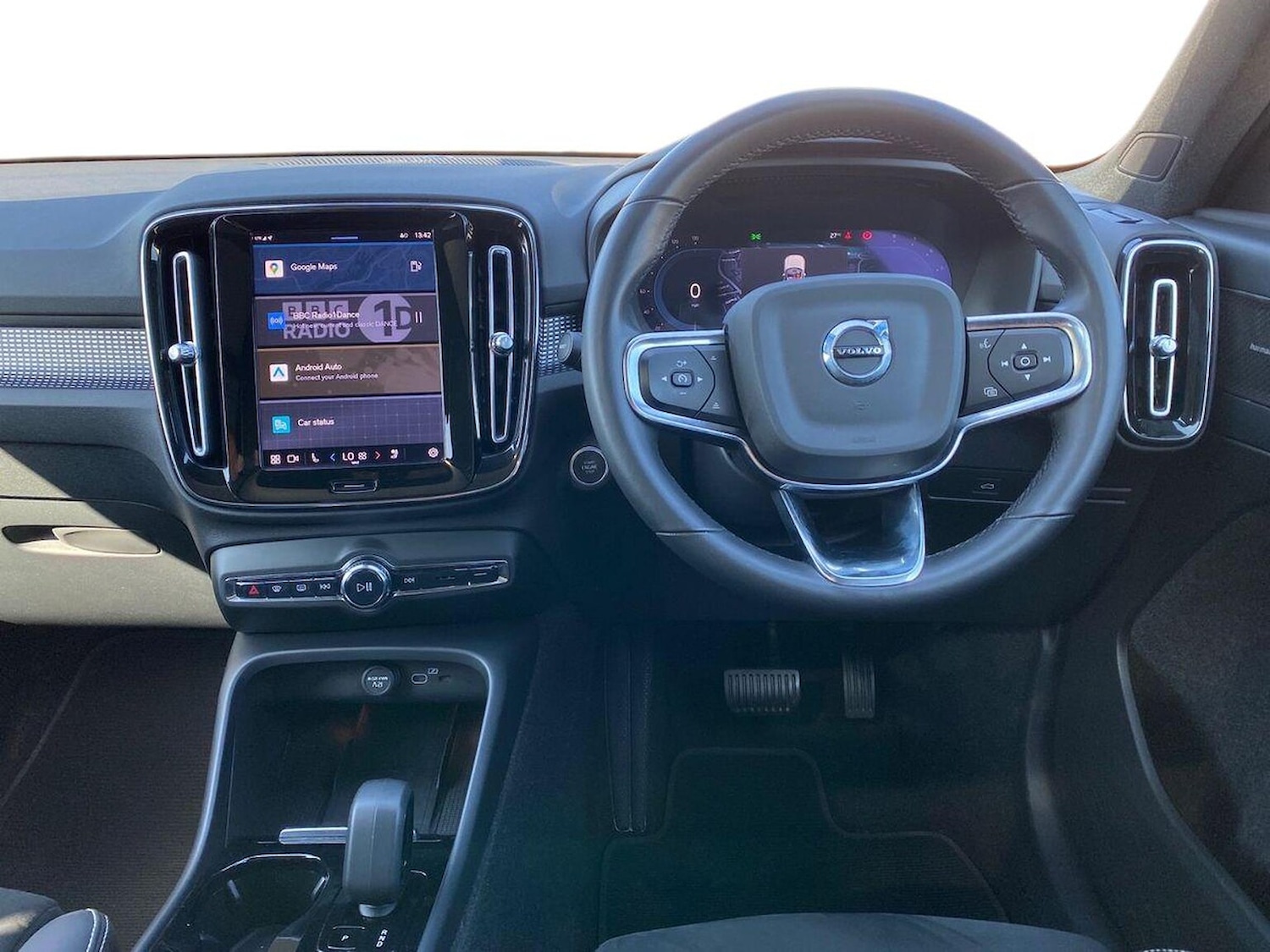 Used Volvo XC40 2022 for sale - 76007247: Photo 9