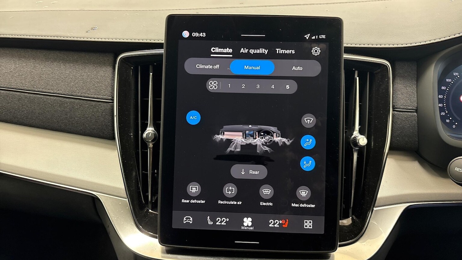 Used Volvo XC90 2025 for sale - 76969035: Photo 12