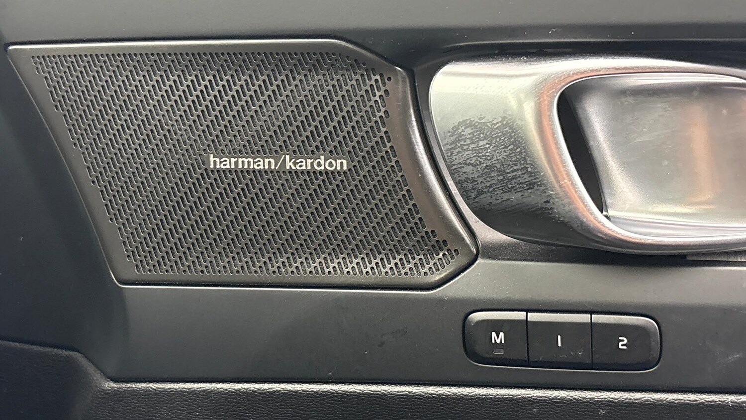 Used Volvo XC40 2025 for sale - 76422374: Photo 24