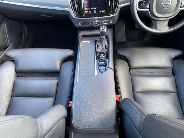 Used Volvo V90 2020 for sale - 76252645: Photo 13