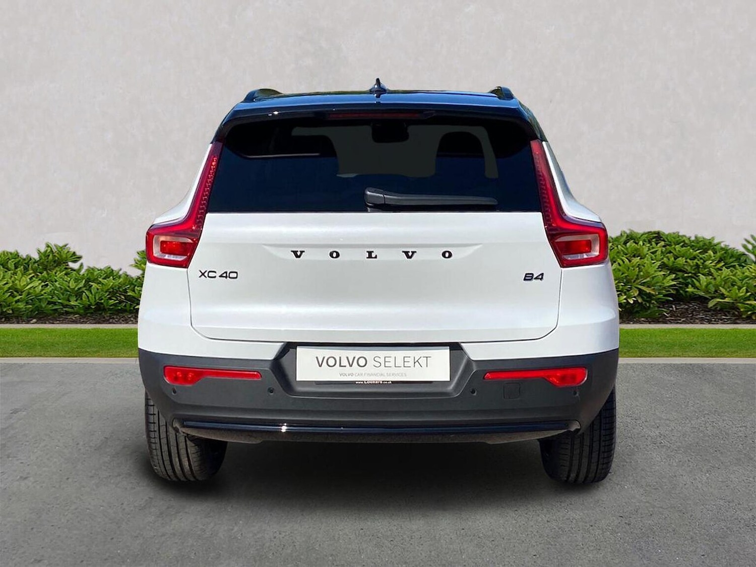 Used Volvo XC40 2025 for sale - 77522167: Photo 4