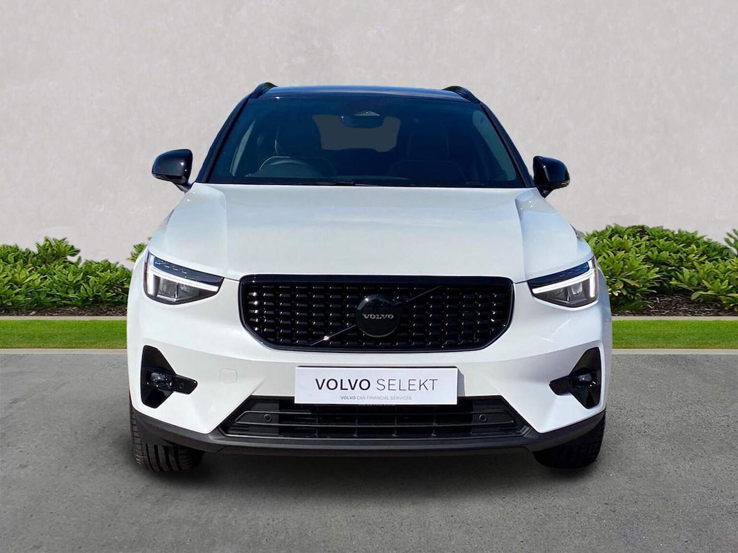 Used Volvo XC40 2025 for sale - 77522167: Photo 5