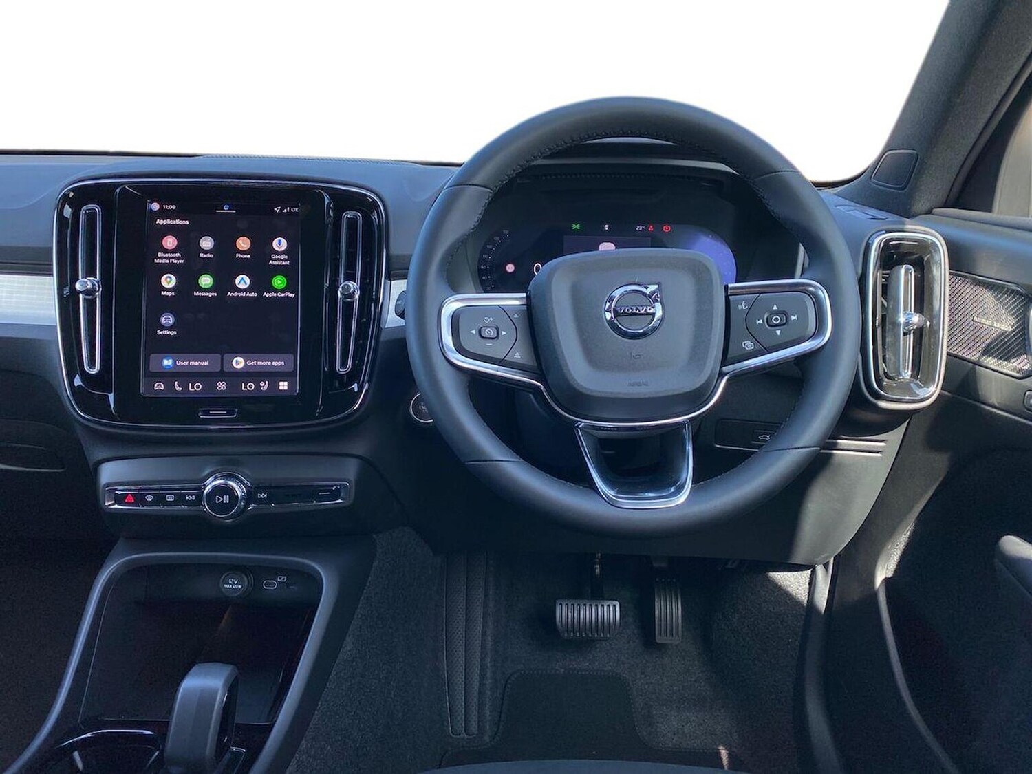 Used Volvo XC40 2025 for sale - 77522167: Photo 9