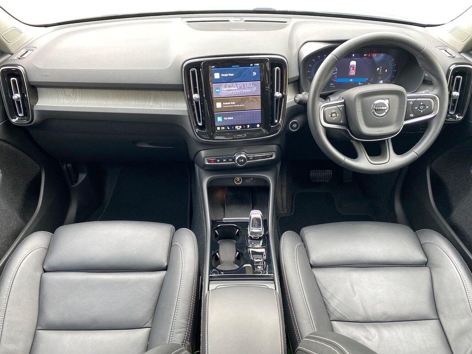 Used Volvo XC40 2024 for sale - 77487524: Photo 8