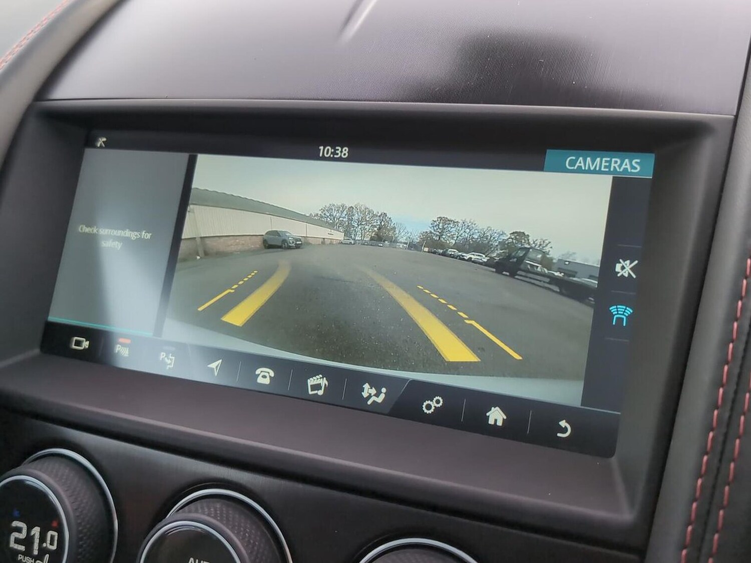 Used Jaguar F-Type 2019 for sale - 76735553: Photo 23