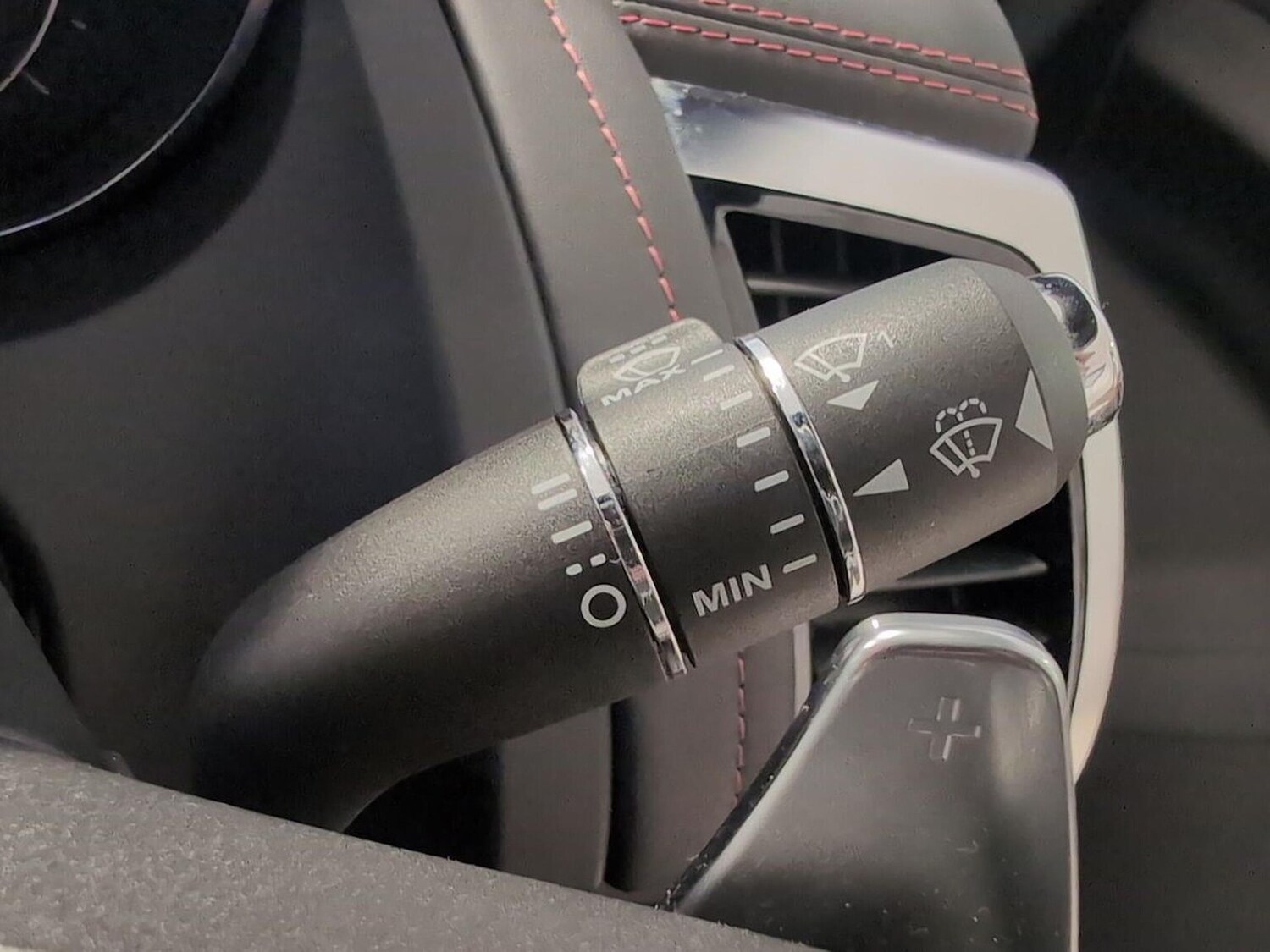 Used Jaguar F-Type 2019 for sale - 76735553: Photo 28