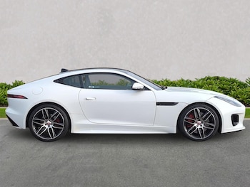 Used Jaguar F-Type 2019 for sale - 76735553: Photo