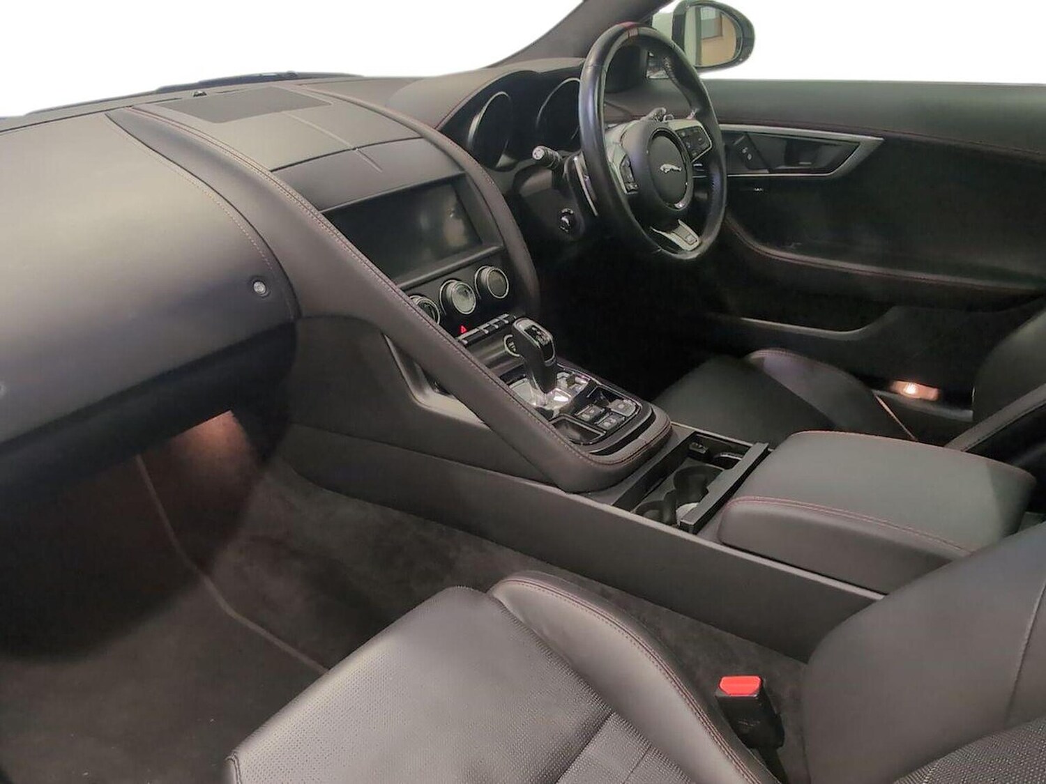 Used Jaguar F-Type 2019 for sale - 76735553: Photo 7